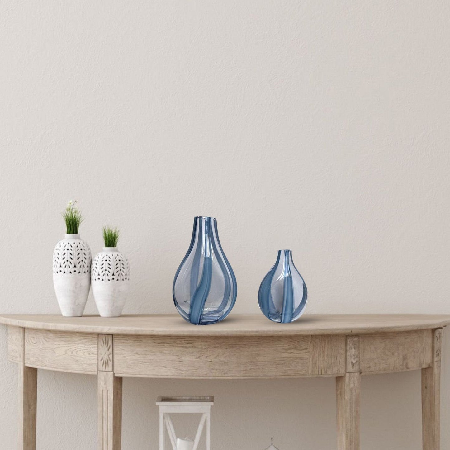 GV381 BLUE GLASS