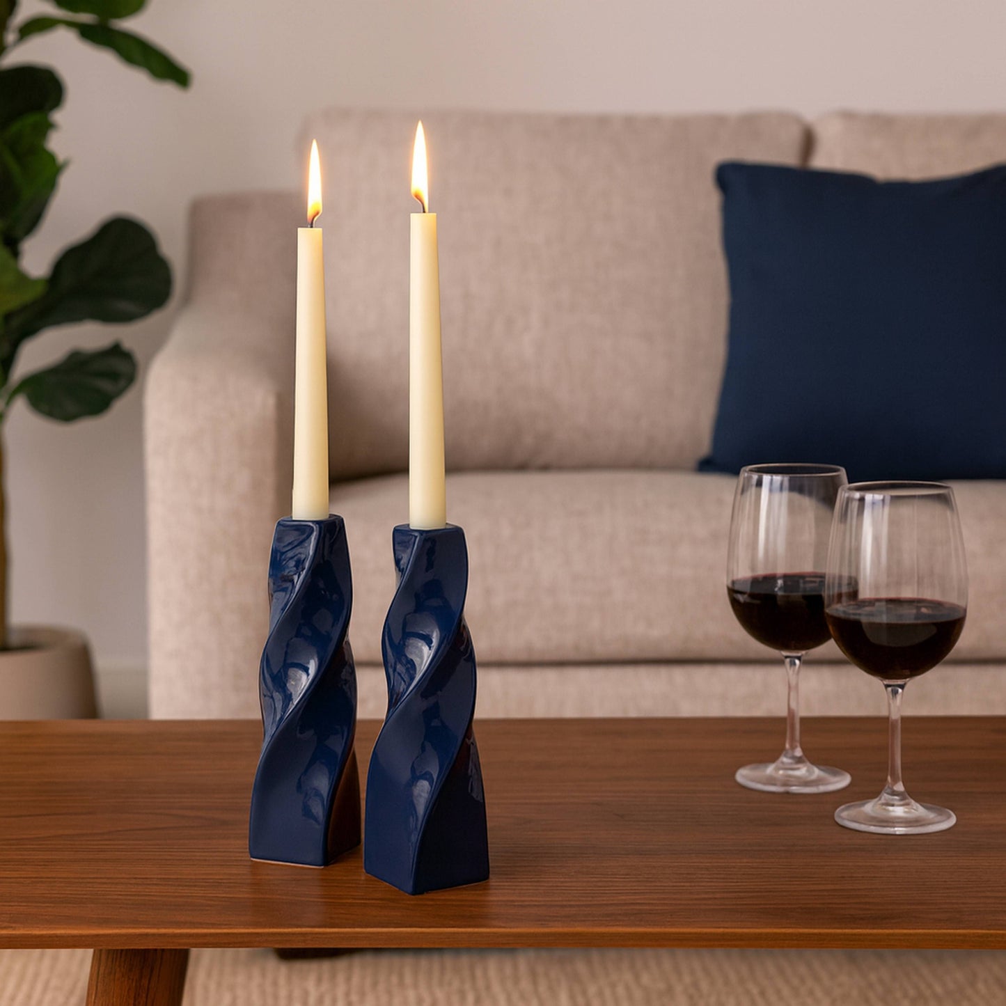 CECA371 BLUE CANDLE HOLDERS