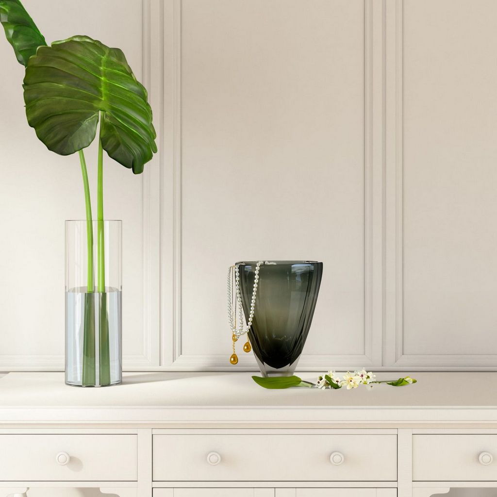 Heavy Glass Vase-Centerpiece-Quiet Luxury-Gift-Modern Design-Minimal - Aria Home