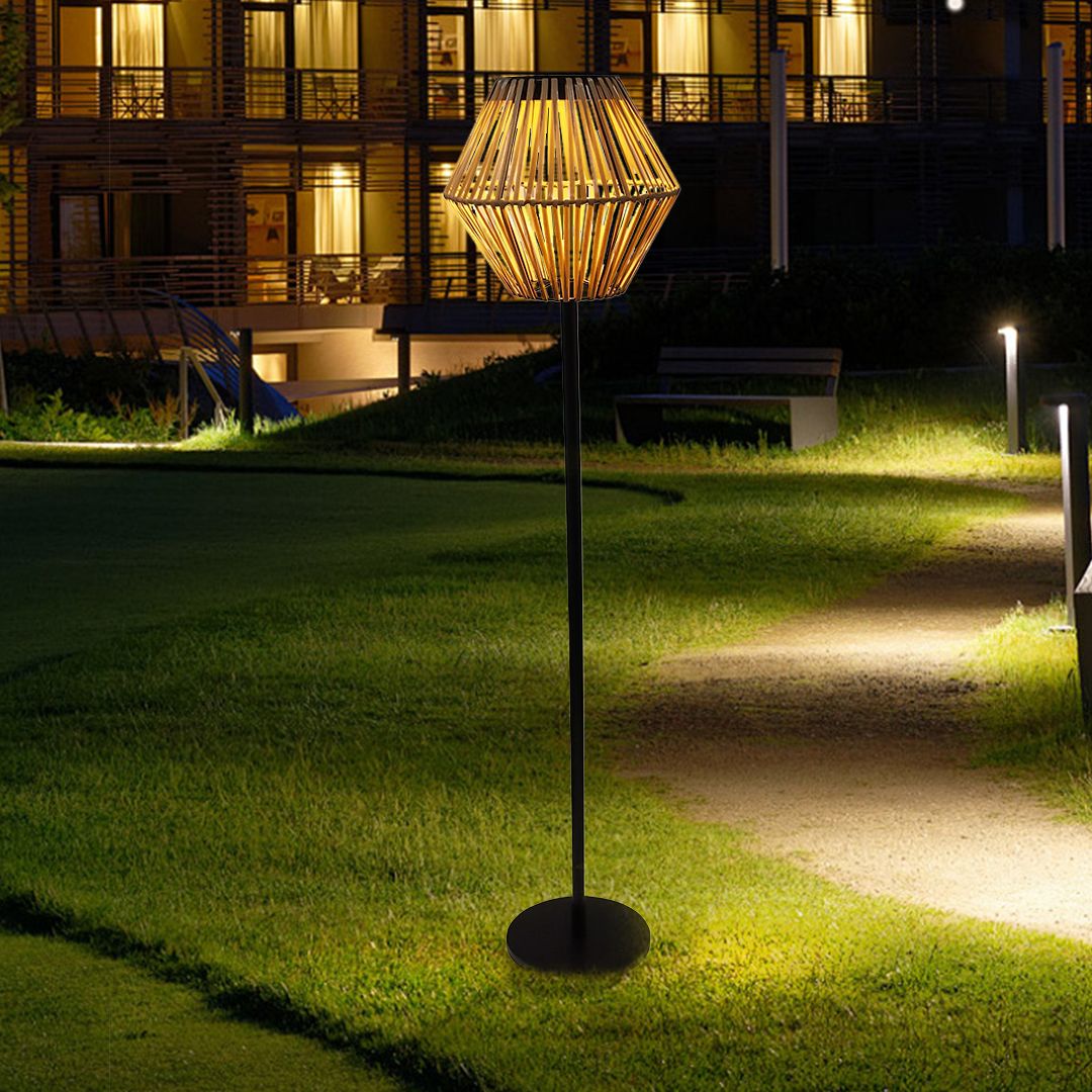 L477 BROWN FLOOR LAMPS LANTERNS