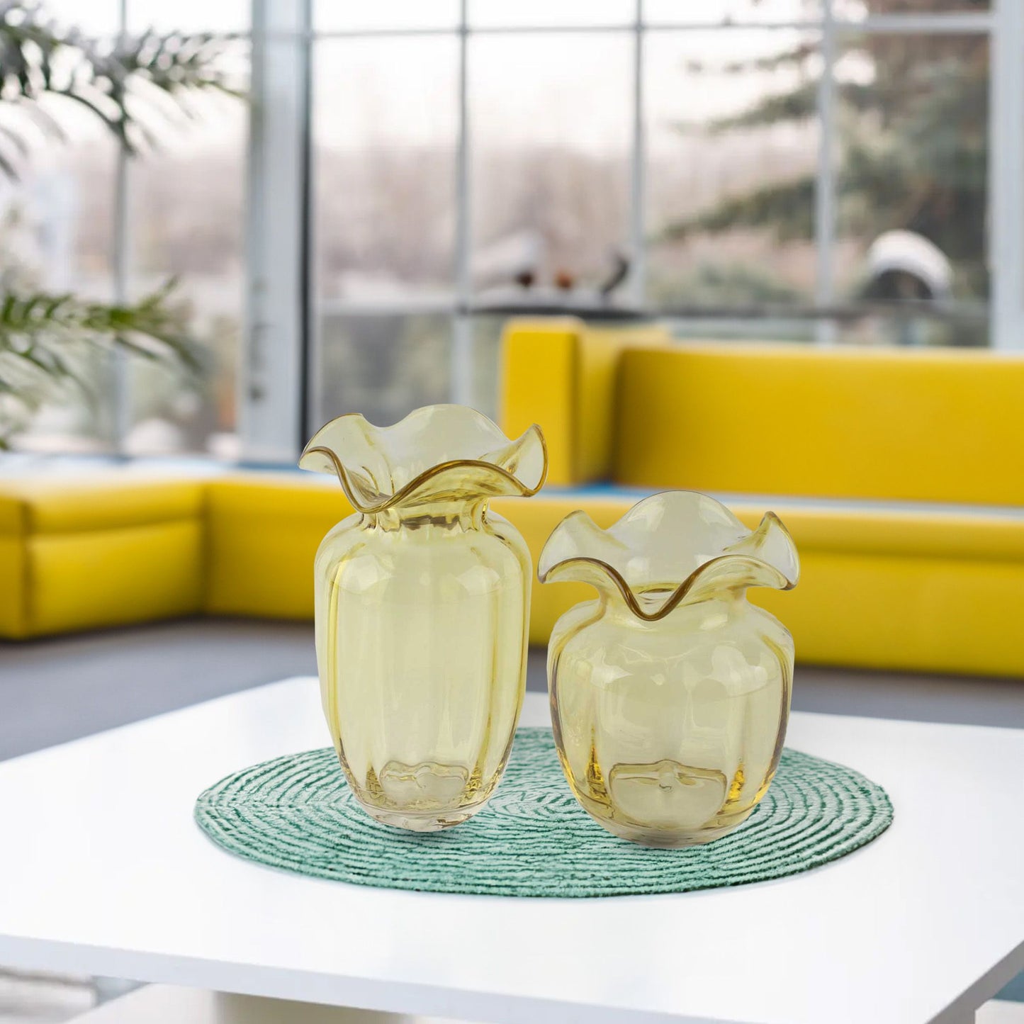 GV504 YELLOW GLASS