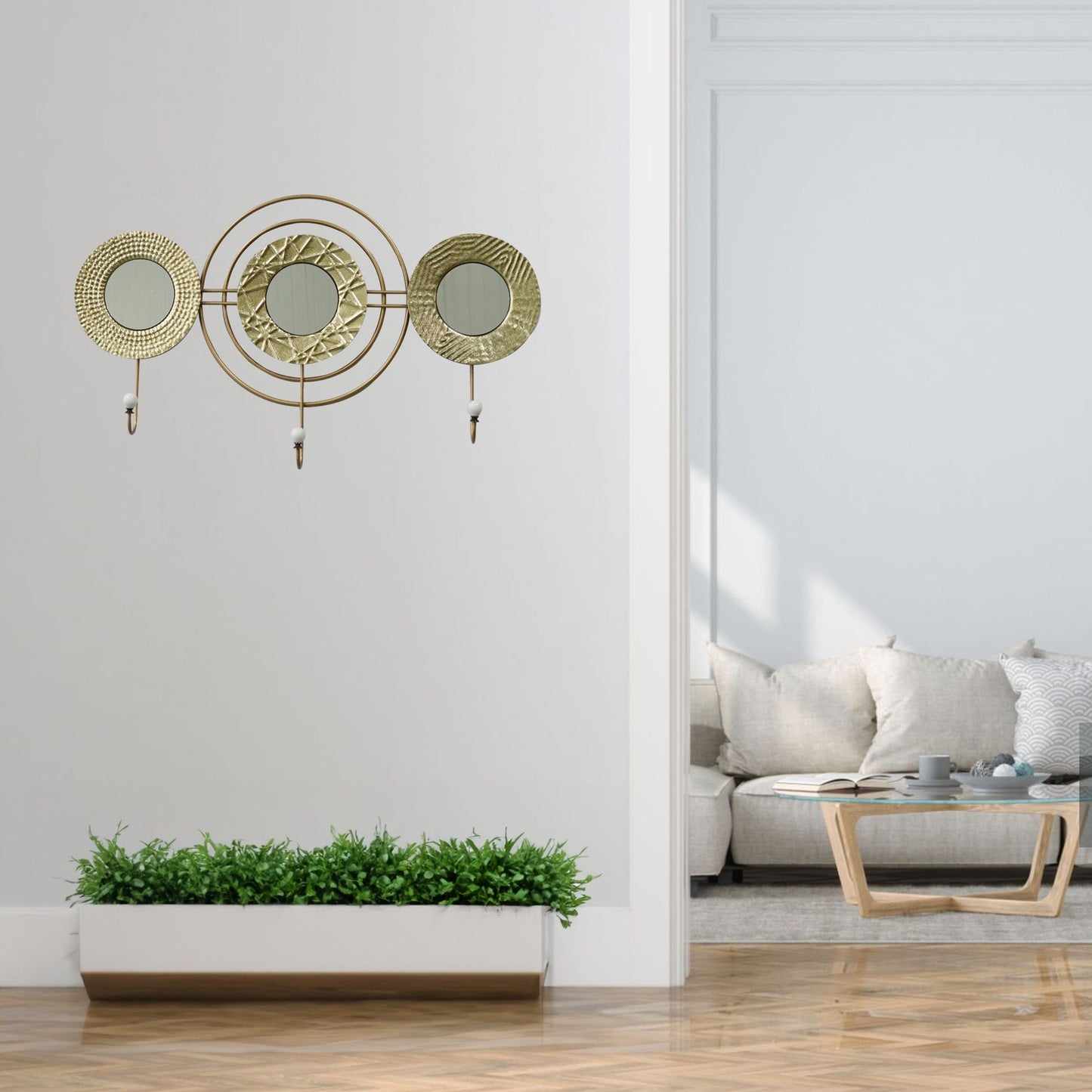 MDC489 GOLD METAL WALL DECOR