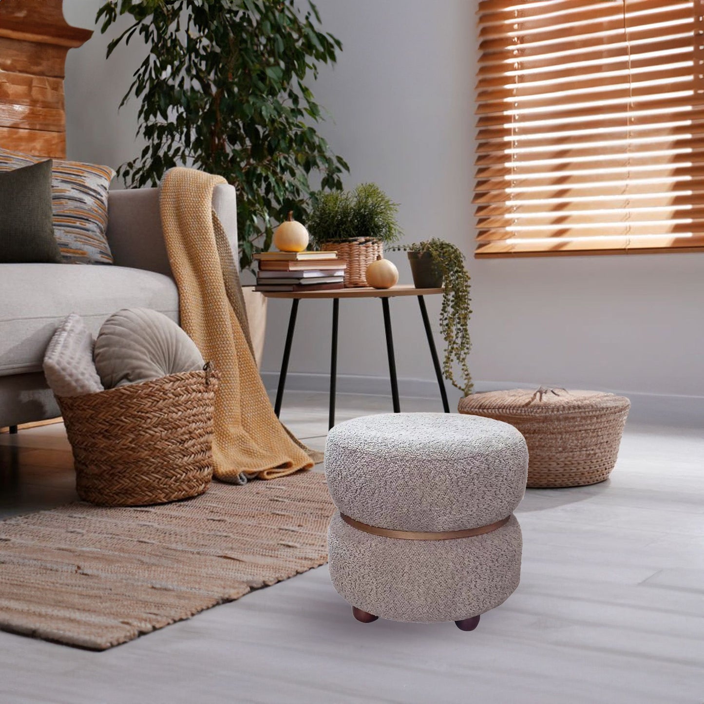 WST502 BEIGE STOOL