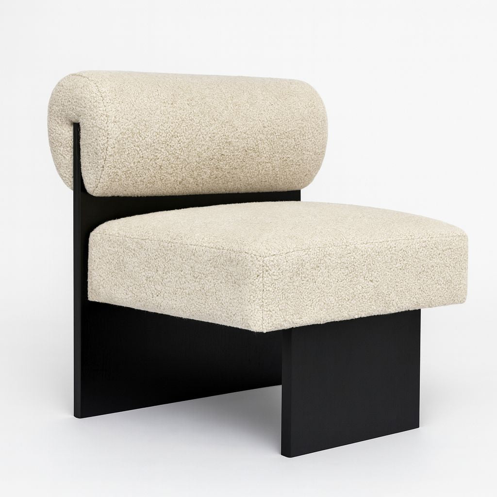 CH562 BLACK ARM CHAIR