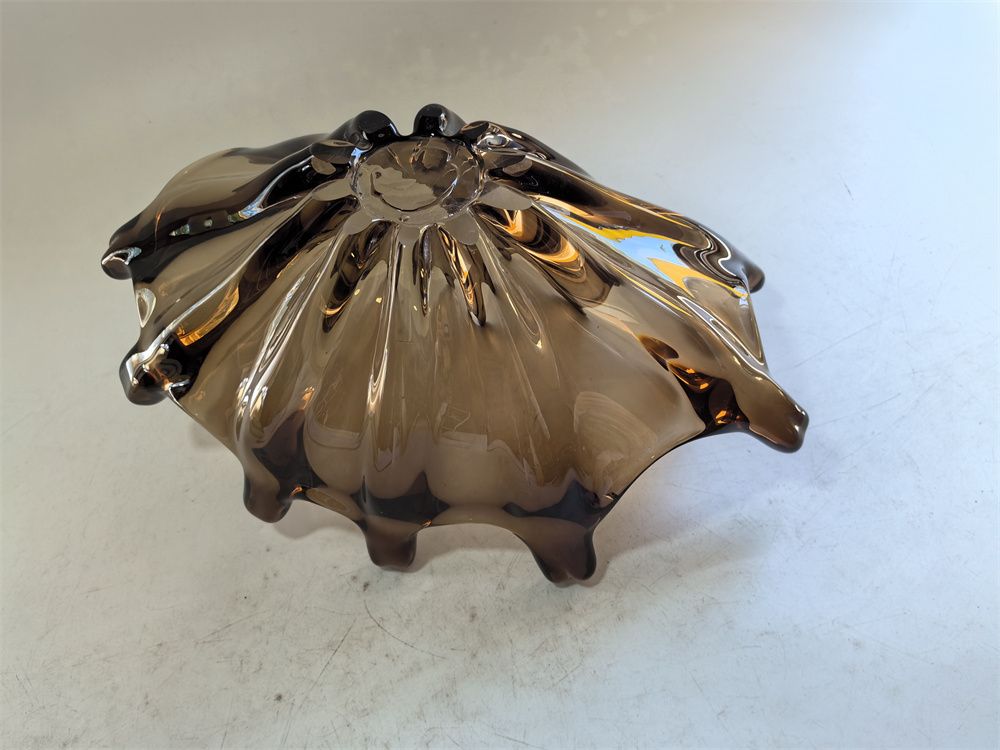 GV569 BROWN GLASS