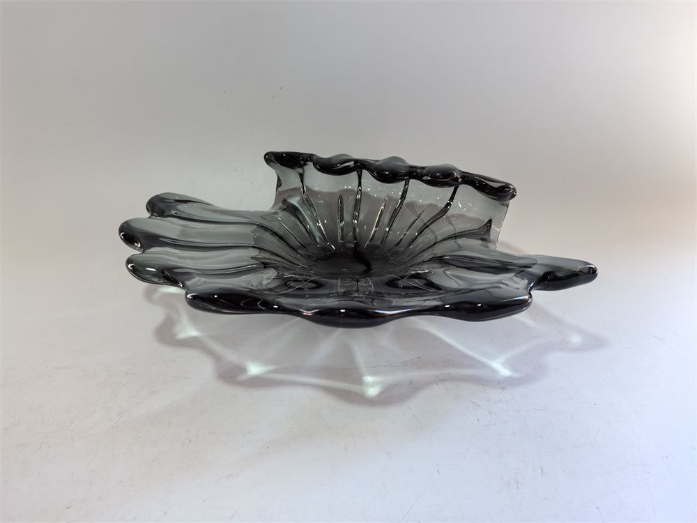 GV570 GREY GLASS