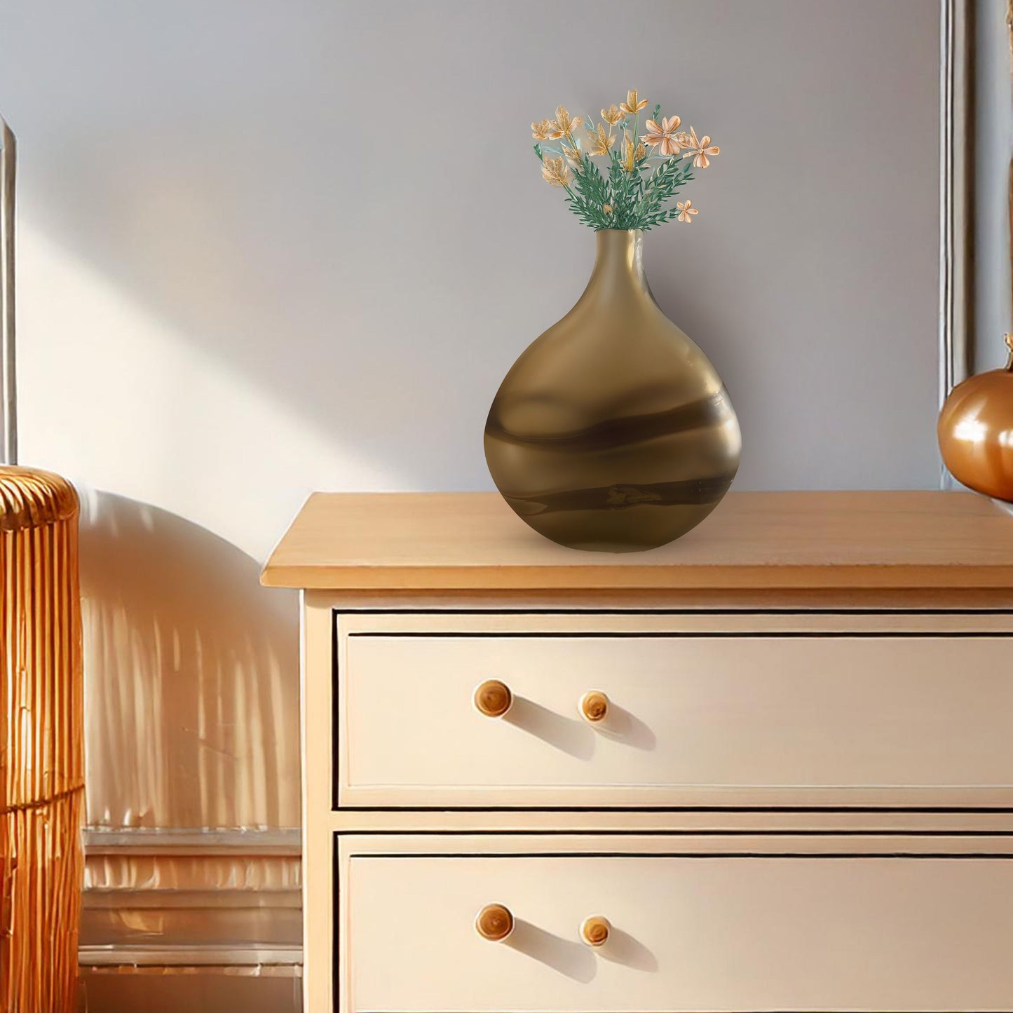GV520 BROWN GLASS VASES