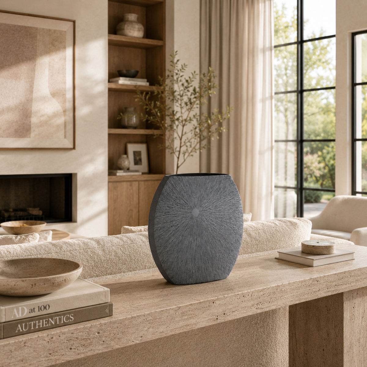 PLR201 GRAY POLYRESIN VASES
