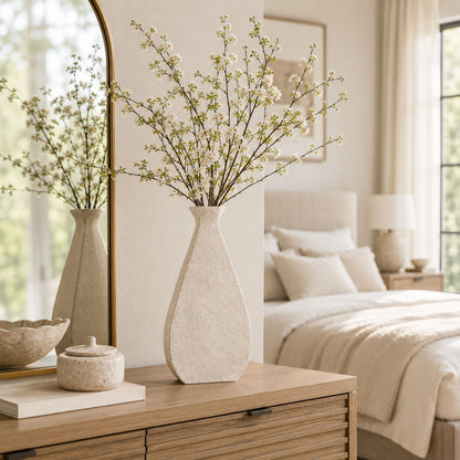 PLR205 BEIGE POLYRESIN VASES