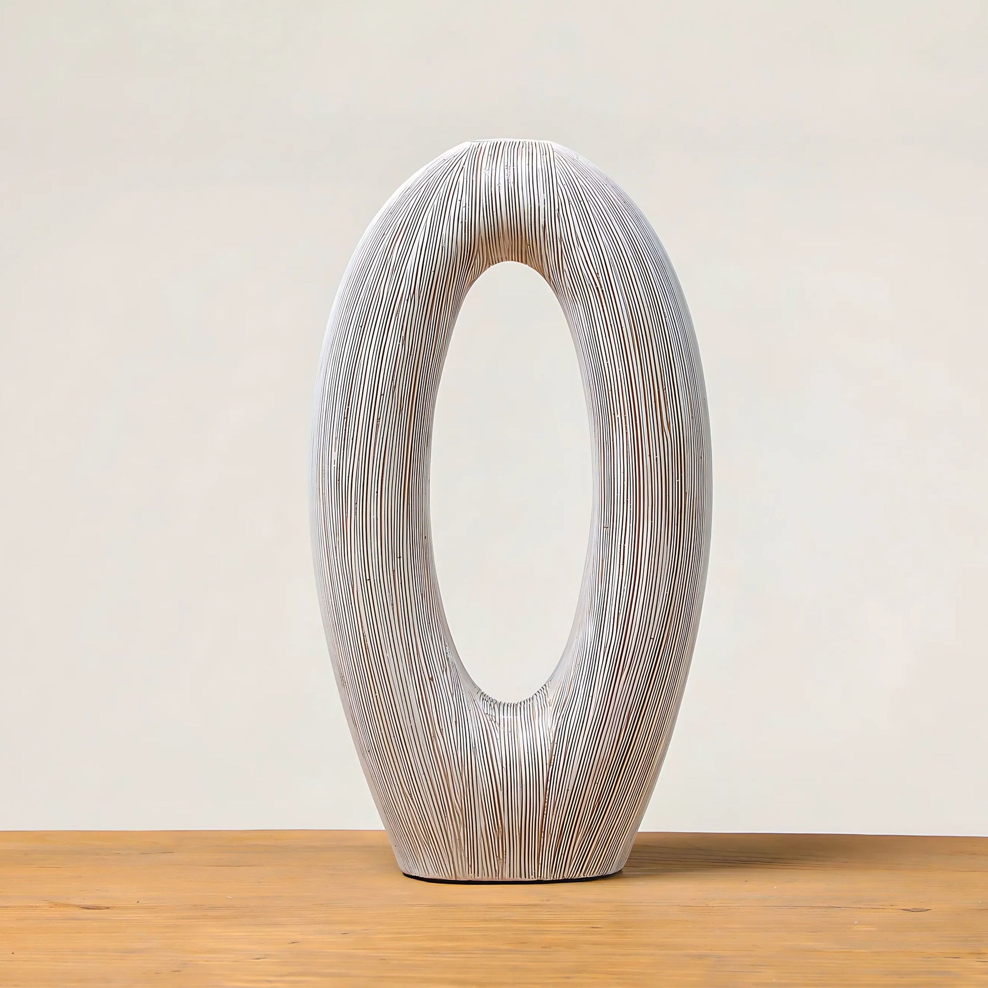 YZ05201W WHITE POLYRESIN