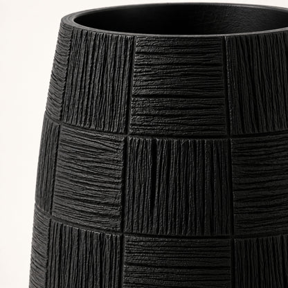 PLR211 BLACK POLYRESIN VASES