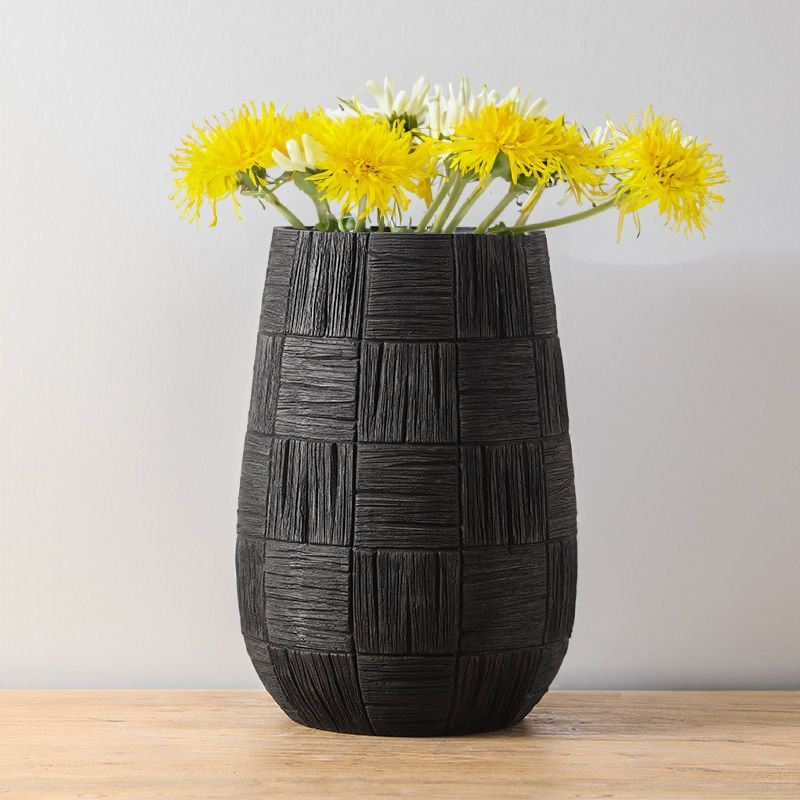 PLR211 BLACK POLYRESIN VASES