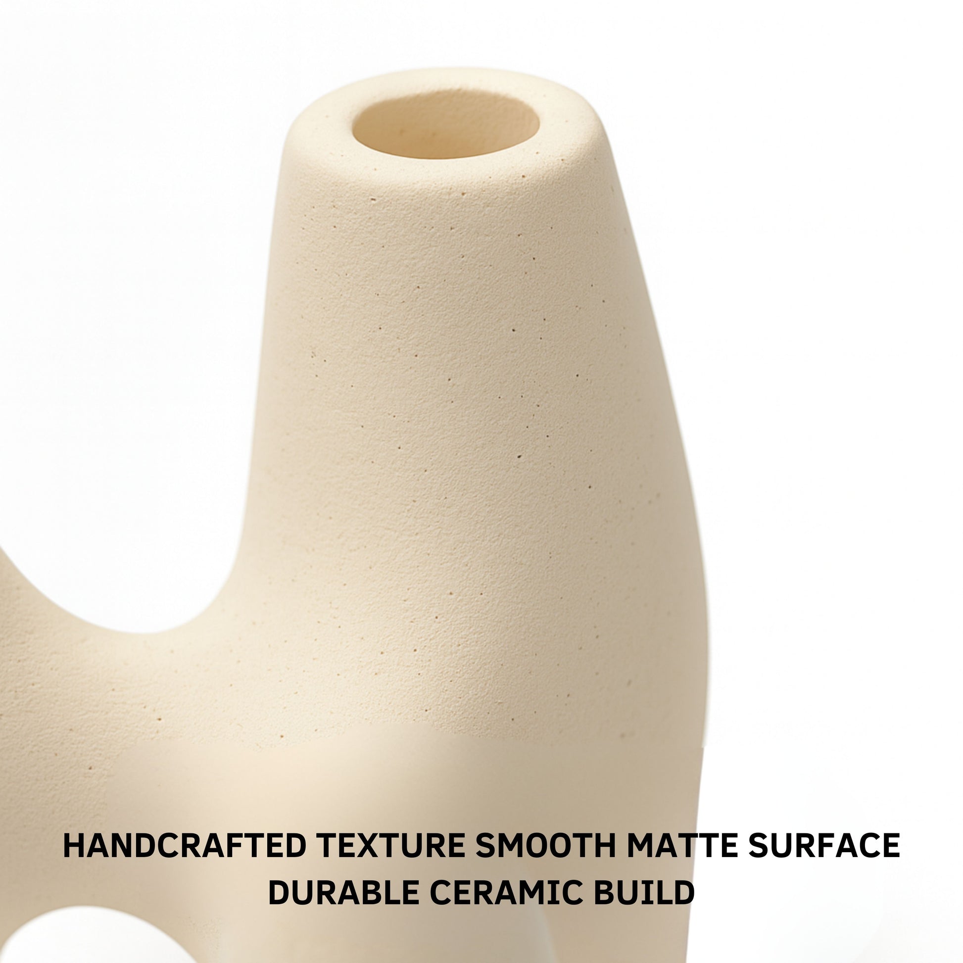 CECA276 WHITE CANDLE HOLDERS