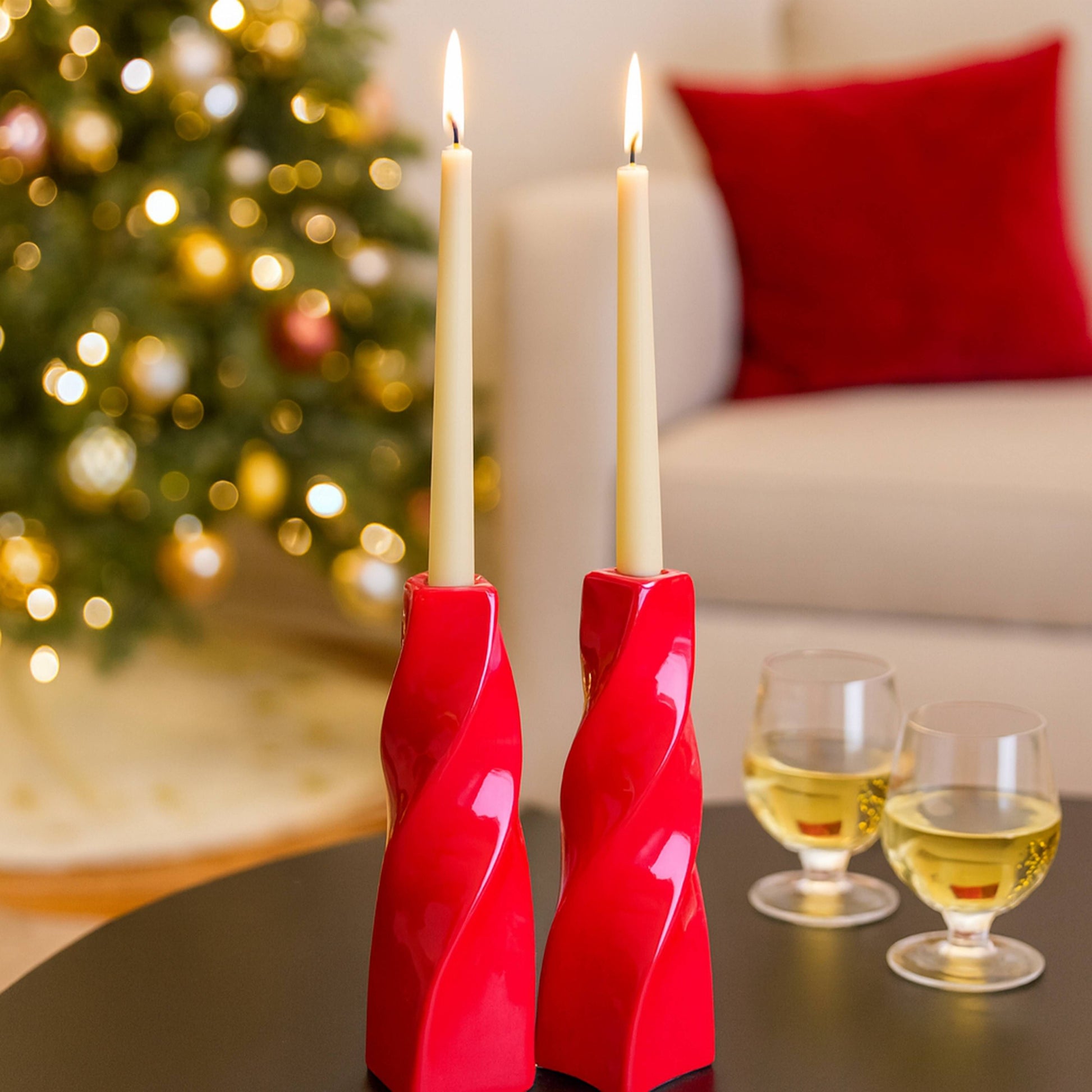 CECA371 RED CANDLE HOLDERS
