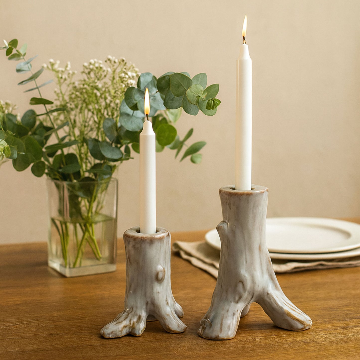 CECA263 WHITE CANDLE HOLDERS