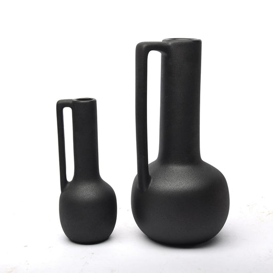 CEJA265 BLACK VASES