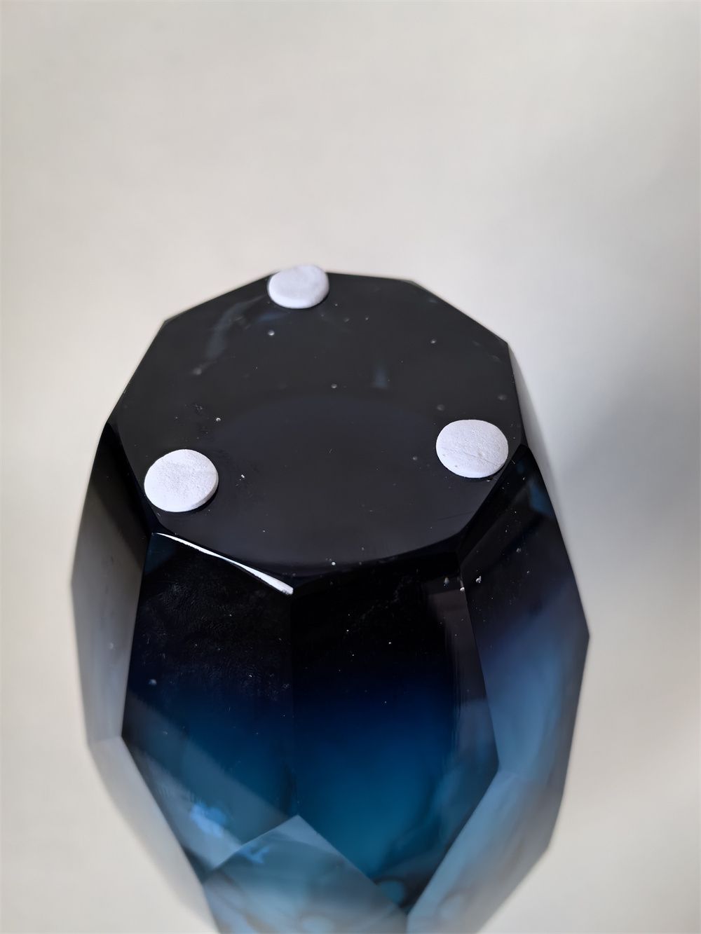 GV397 BLUE GLASS