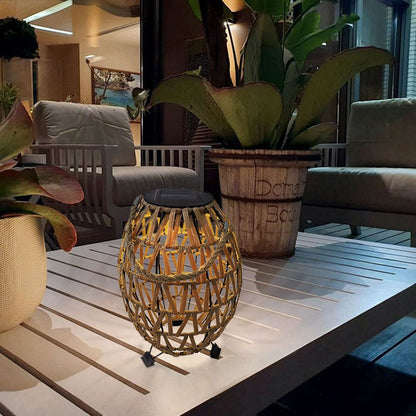 L476 LIGHT BROWN LANTERNS