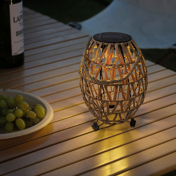 L476 LIGHT BROWN LANTERNS