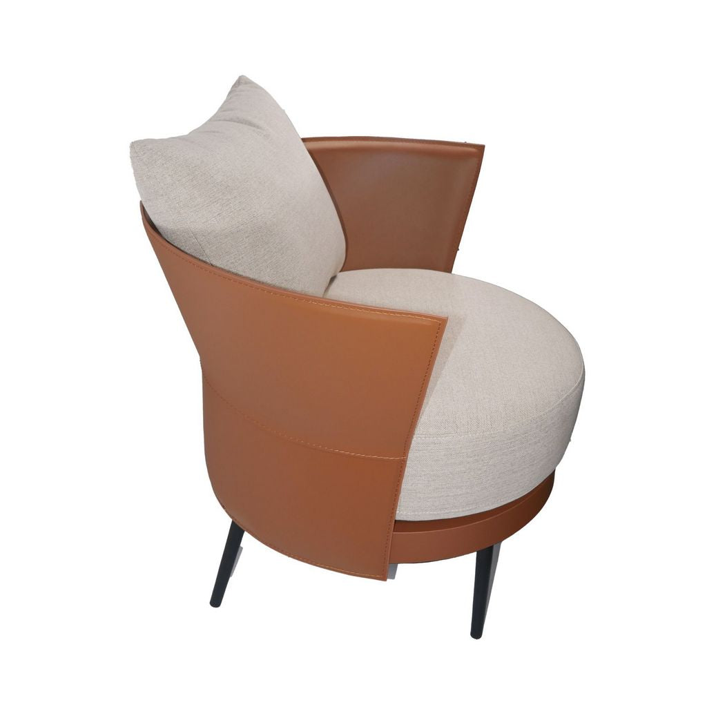 CH458 CARAMEL ARM CHAIR