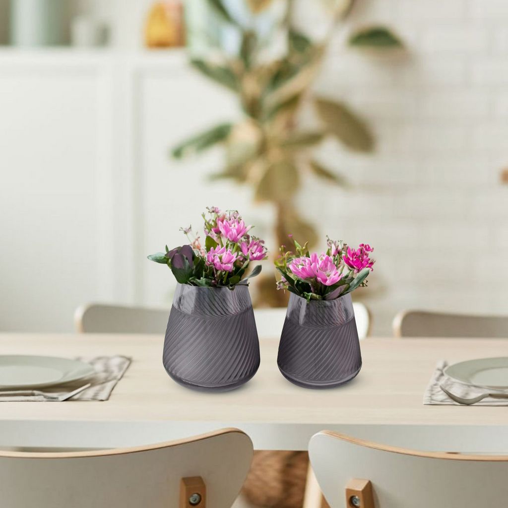 GV499 GREY VASES