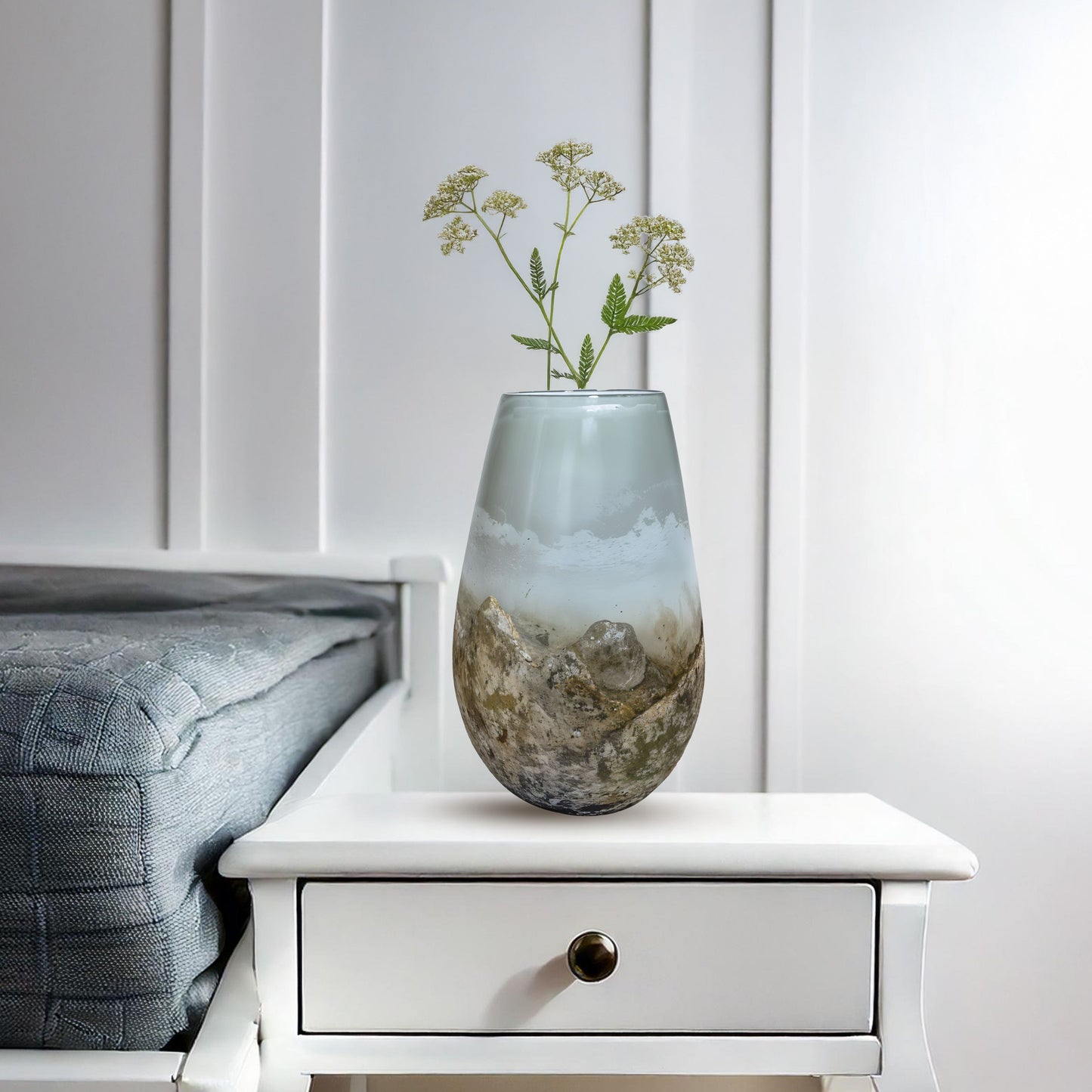 GV523 WHITE GREY CENTERPIECE GLASS VASES