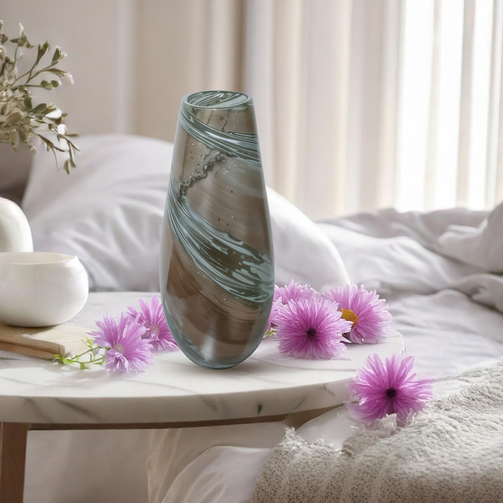 GV526 GOLD SILVER CENTERPIECE GLASS VASES