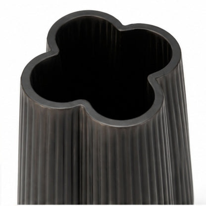 GV614 MATTE BLACK GLASS VASES