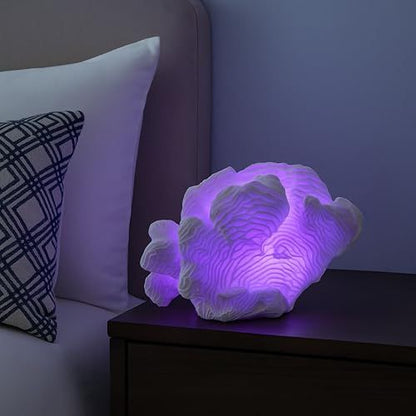 L584 WHITE GIFTS TABLE LAMPS
