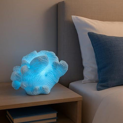 L584 WHITE GIFTS TABLE LAMPS