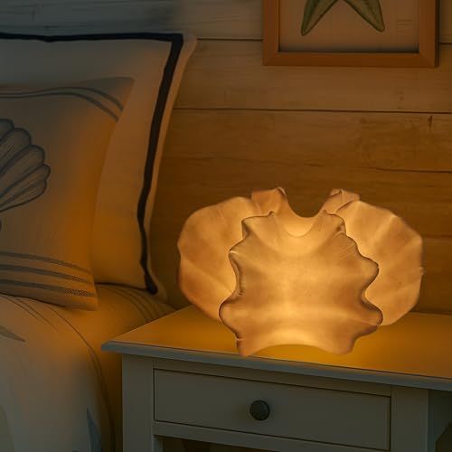 L587 WHITE GIFTS TABLE LAMPS