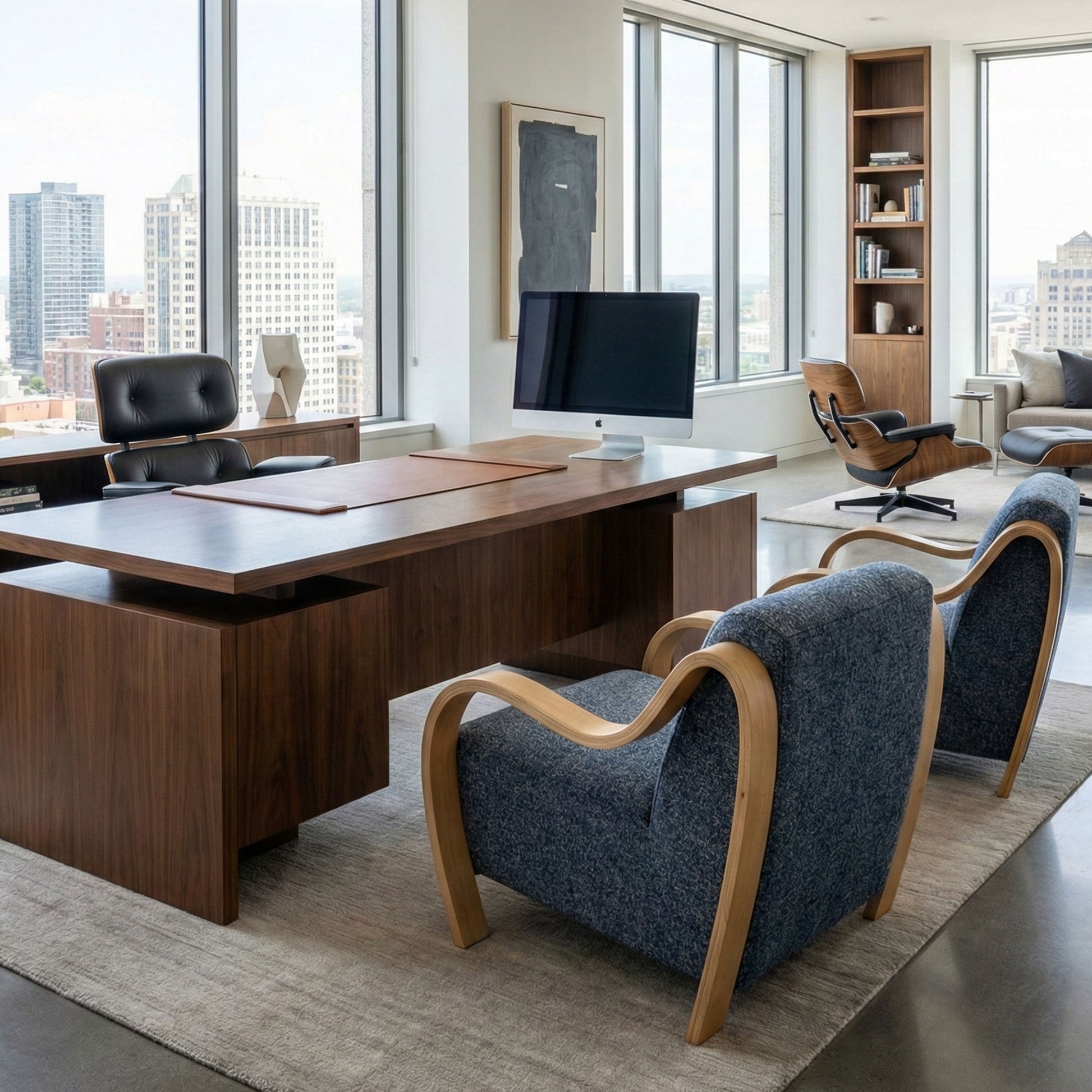 CH560 NAVY-NATURAL ARM CHAIR